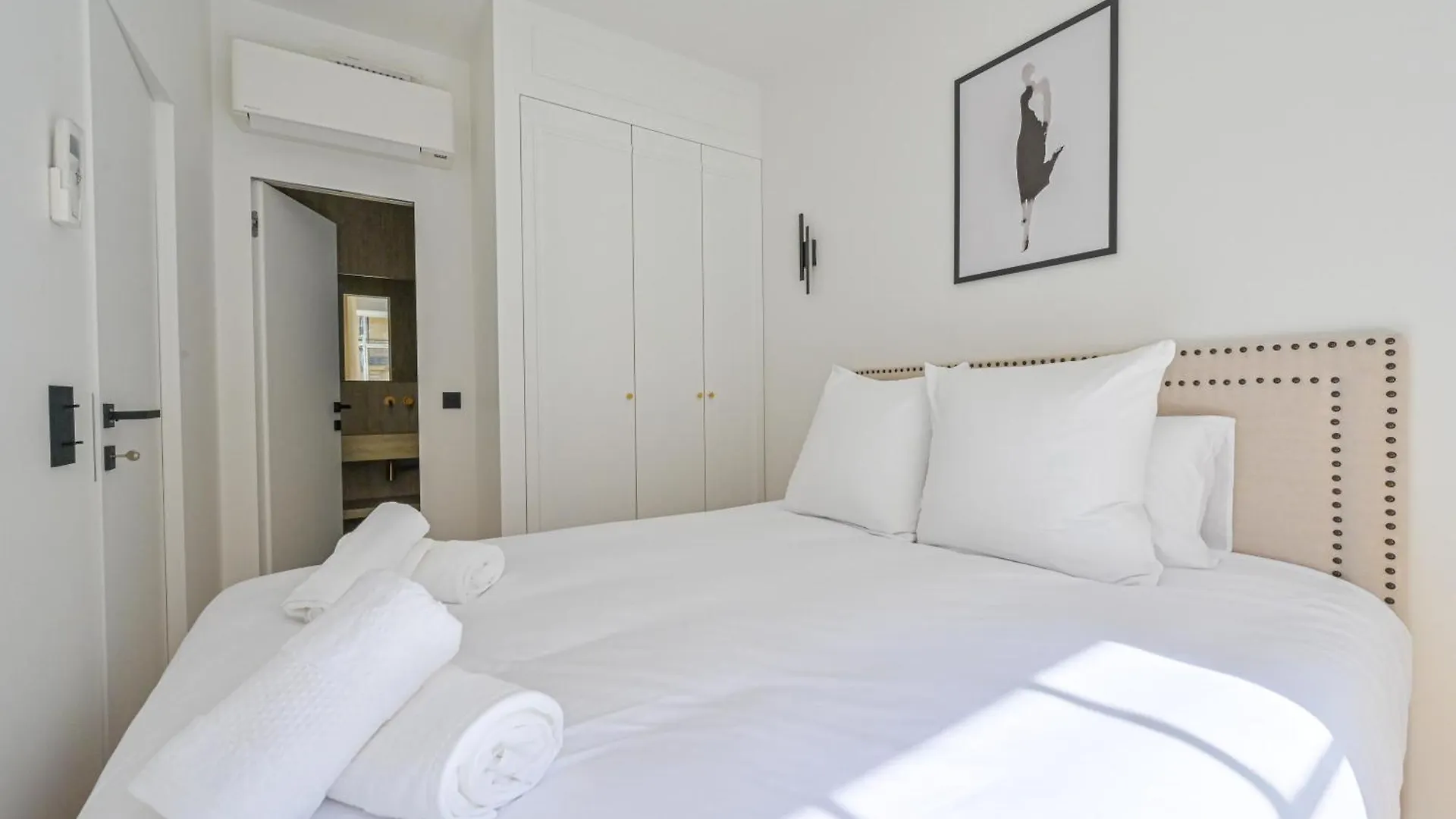 Luxurious & Famous Parisian Flat *