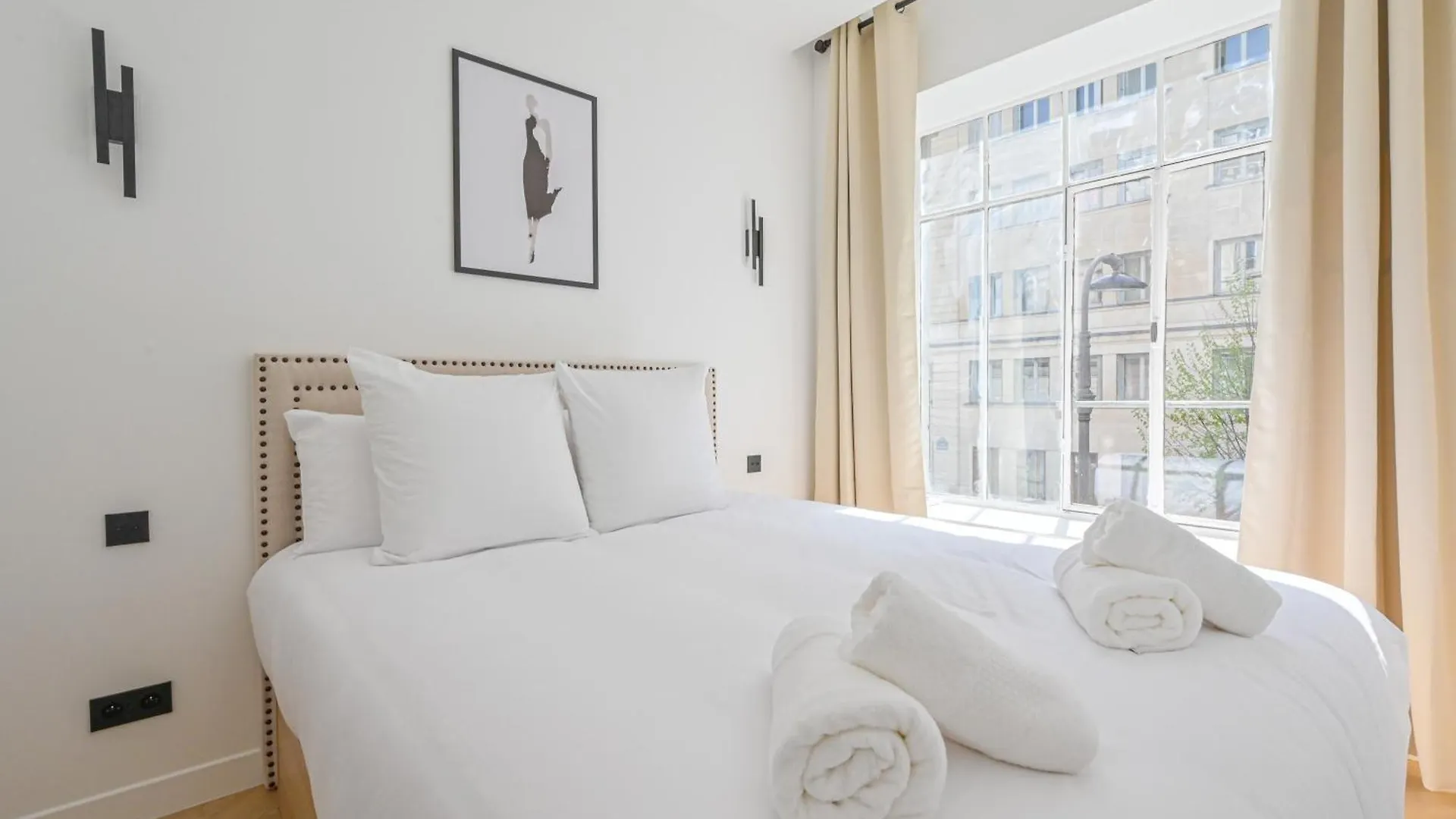 Luxurious & Famous Parisian Flat